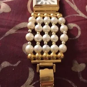 Vanity Fair Faux Pearl Bracelet Working Watch Vanity Fair | Accessories | Vanity Fair Faux Pearl Bracelet  main image 3